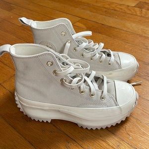 Gold grey cream italy version of converse! Hikers size 5.5